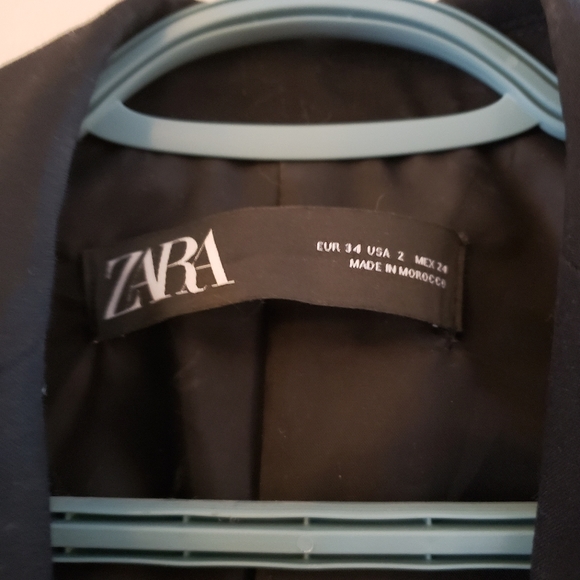 Zara Black Blazer Size 2 - Picture 2 of 6